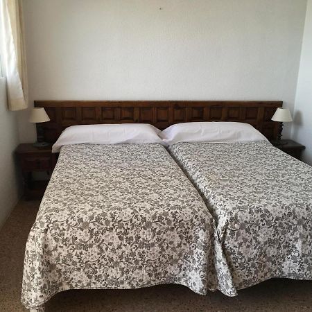 Apartamentos Bahia Бенидорм Екстериор снимка