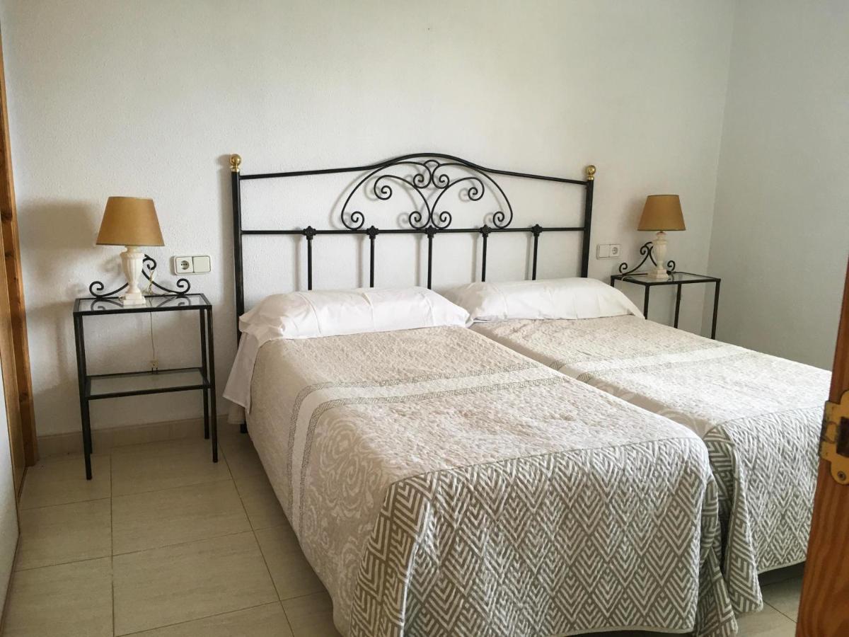 Apartamentos Bahia Бенидорм Екстериор снимка