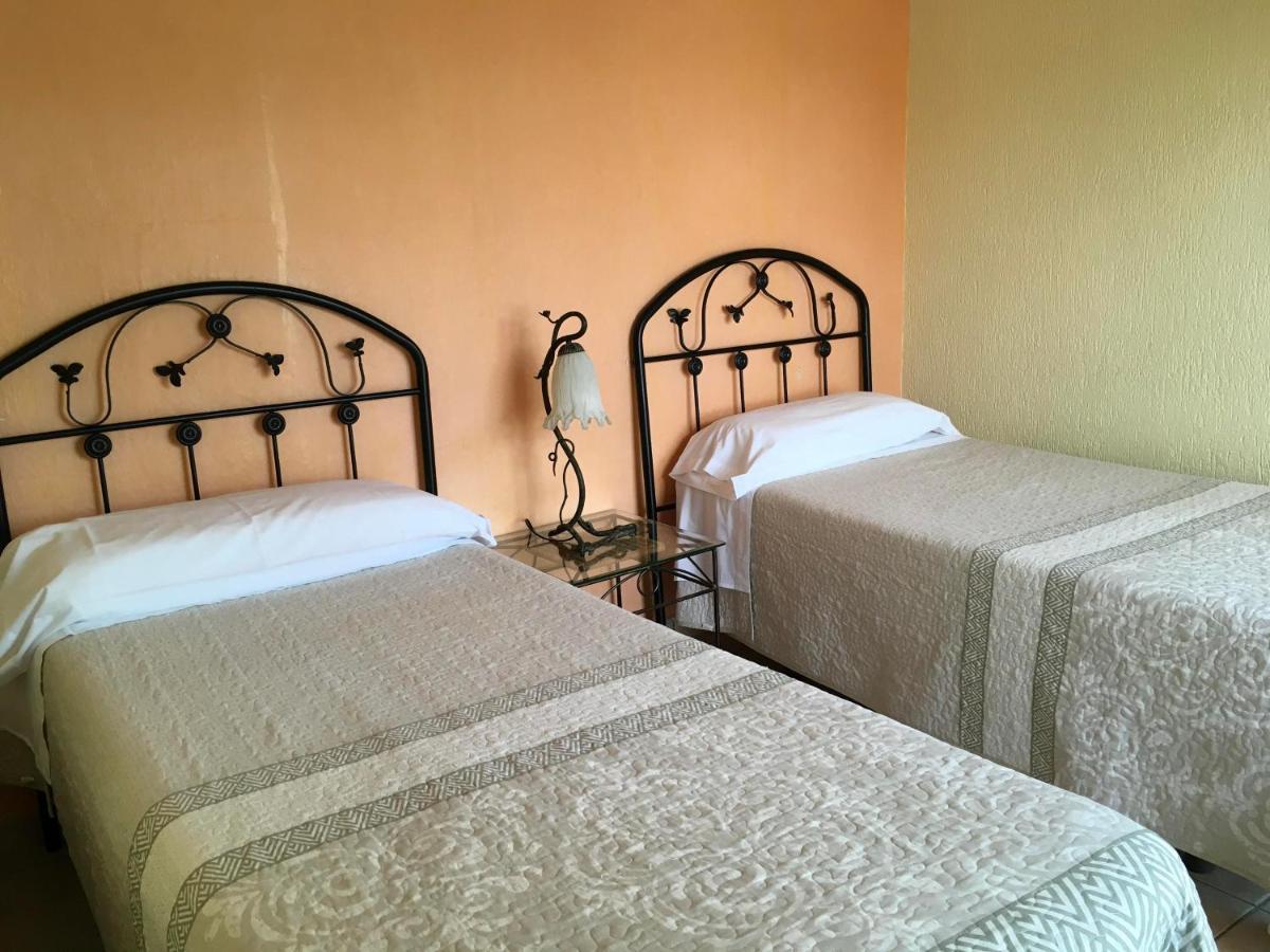Apartamentos Bahia Бенидорм Екстериор снимка
