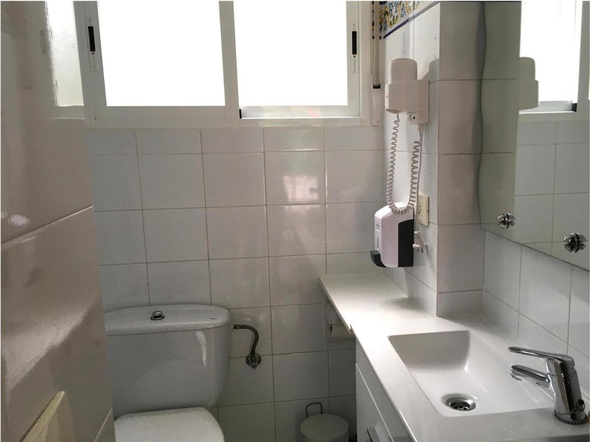 Apartamentos Bahia Бенидорм Екстериор снимка
